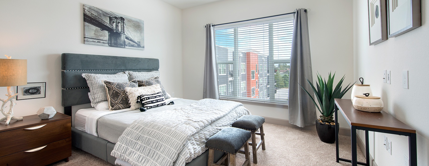 bedroom with large windows and ample space